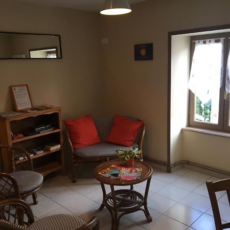 فندق Auberge Des Petits Saint-Igny-de-Vers المظهر الخارجي الصورة
