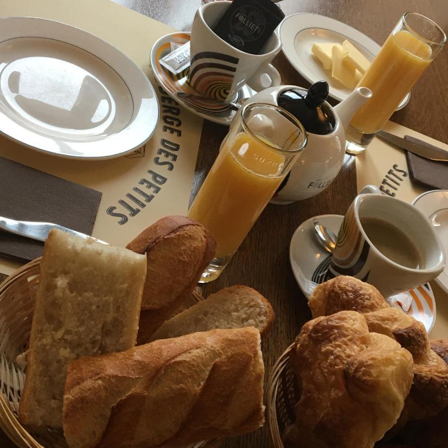 فندق Auberge Des Petits Saint-Igny-de-Vers المظهر الخارجي الصورة
